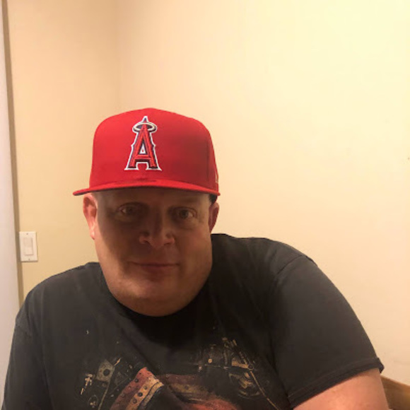 Meet your Posher, Sean - Picture 1 of 1